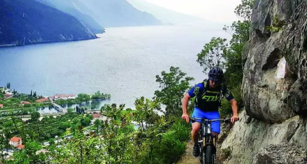 Forestale in difesa del biotopo Multati biker su sentieri vietati