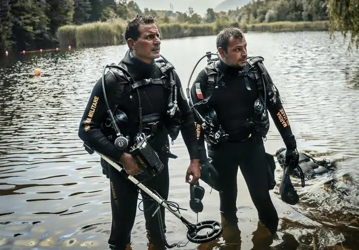 FORZE ARMATE: RIMOSSI 3.094 ORDIGNI ESPLOSIVI DALLE ACQUE DEL LAGO DI VARNA (BZ)