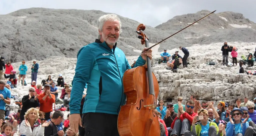 Suoni delle Dolomiti, applausi per il duo Brunello e Manolo