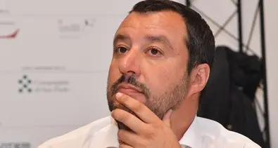 Salvini: «Governo fino a dicembre con i 5 Stelle. Mai con Renzi e Pd»