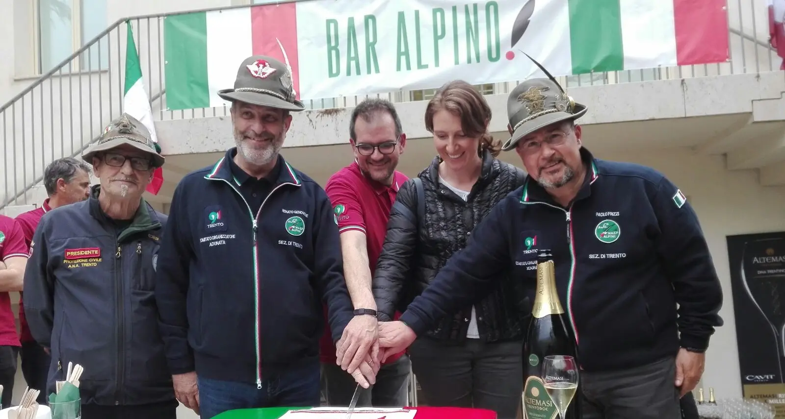 Adunata, agli alpini il bar della palazzina Liberty