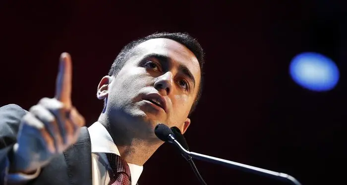 Di Maio: «Non si usi razzismo contro il governo. Casi stabili»