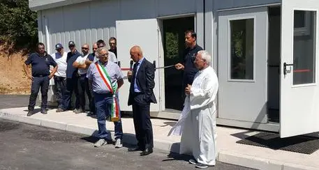Terremoto: Provincia Trento consegna un prefabbricato a Visso