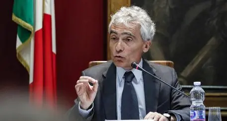 Boeri: «Di Maio perso il contatto con la crosta terrestre»