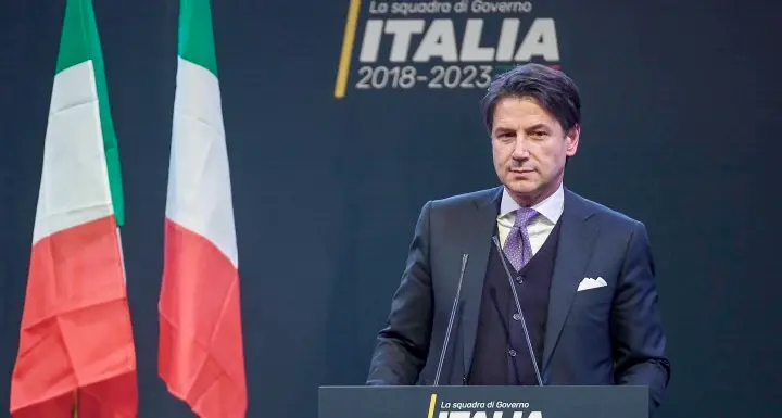 Conte premier? Nuovi dubbi sul suo super curriculum