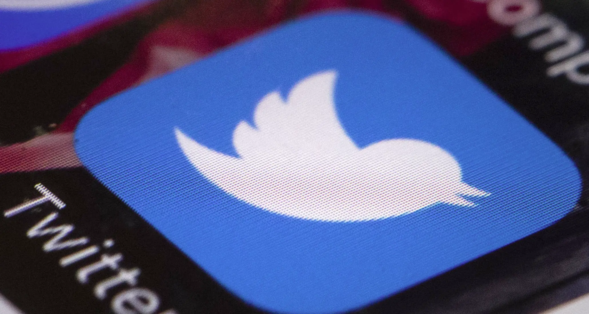 Dopo Facebook anche Twitter Super-crollo dei titoli