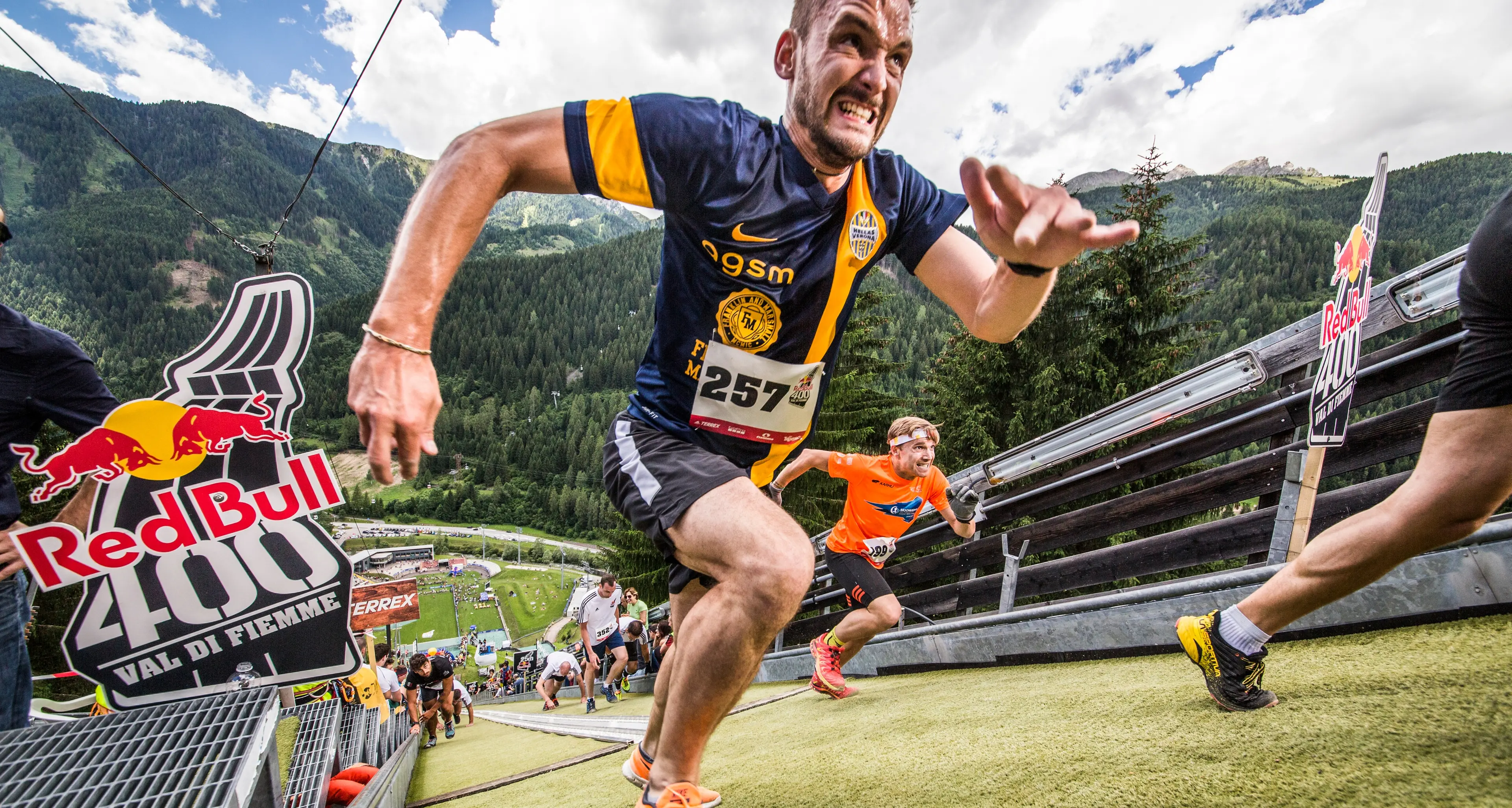 Sabato a Predazzo la Red Bull 400, la gara più ripida del mondo