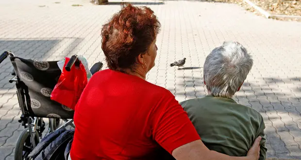 Italia triste: più vecchi e con poche prospettive