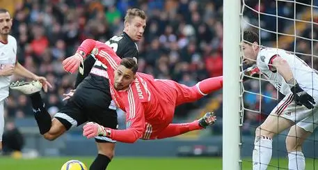 Raiola, Donnarumma dovrebbe lasciare il Milan