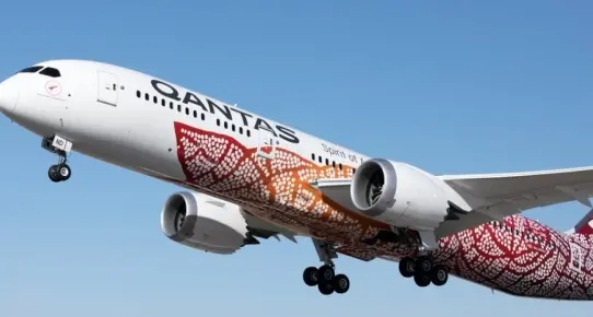 Australia-Europa senza scali Il primo volo è atterrato