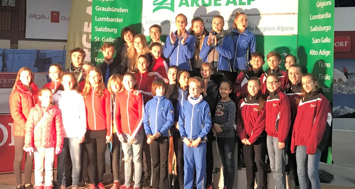 Pattinaggio artistico, messe di medaglie all'Arge Alp