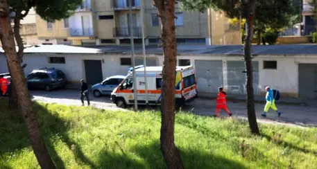 Tre cadaveri in appartamento in Brianza