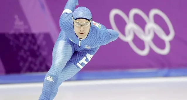 Tumolero vola sul ghiaccio È bronzo nei 10.000