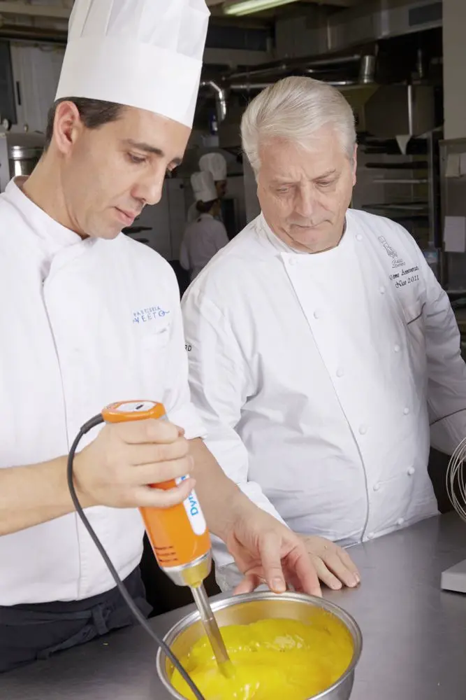 Denis Dallago pasticcere trentino con Iginio Massari
