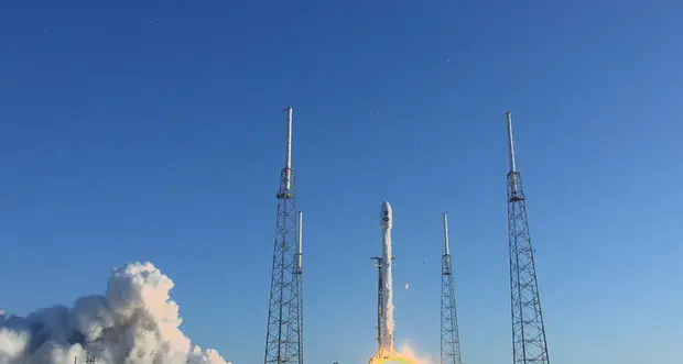 La Nasa manda in orbita il cacciatore di pianeti
