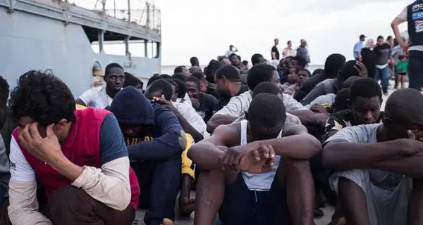 Migranti, i Paesi più accoglienti saranno premiati con budget Ue