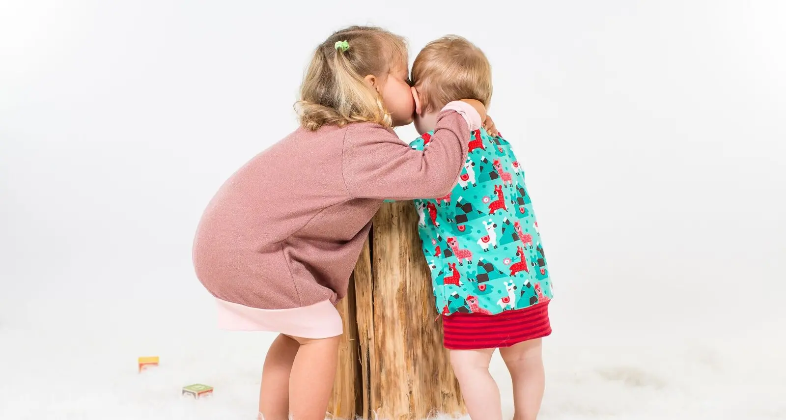 Nojolia, arrivano i vestiti che crescono con i bambini