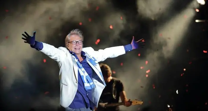 Nino D'Angelo suonerà al Bataclan