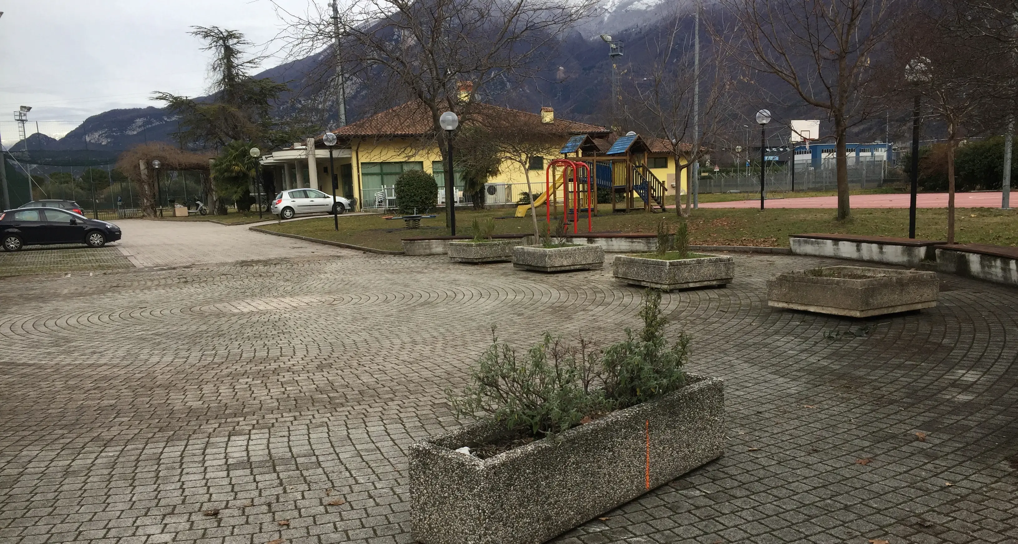 Le famiglie di San Giorgio, piazzale ora più pericoloso