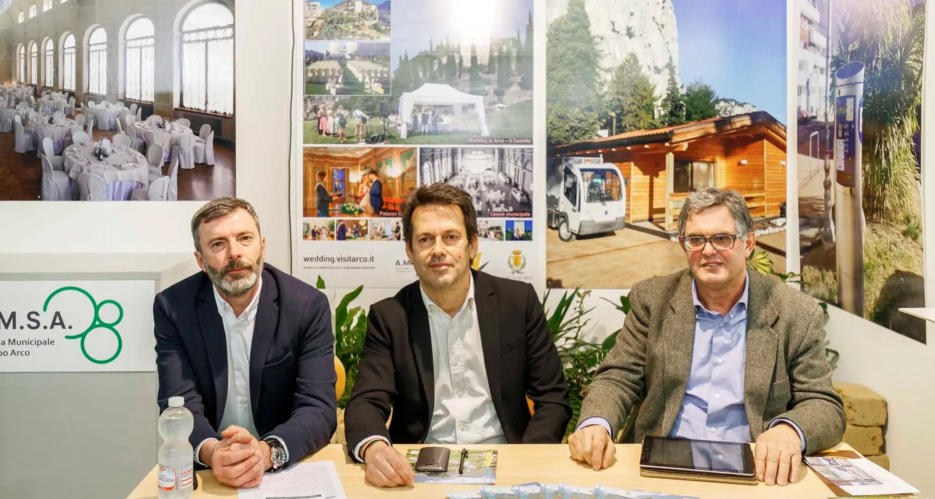 «Amsa», stazione delle corriere e parcheggio nuovo a Linfano