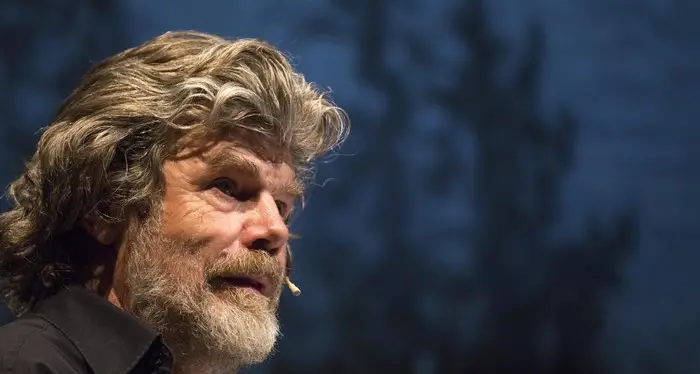Doppio passaporto, Messner: «Va dato anche ai trentini»