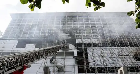 Filippine: incendio in hotel, 4 morti