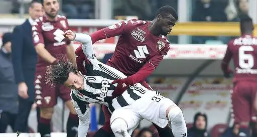 Tegola per la Juventus Bernardeschi rischia un mese di stop