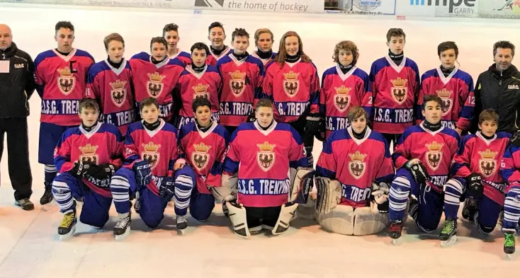Hockey su ghiaccio, Trentino 8° all'Arge Alp