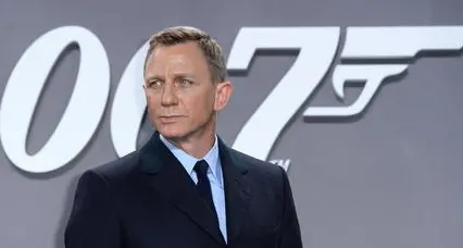 Covid e streaming spengono le sale, MGM pensa a vendere 4 mila film (compreso James Bond)