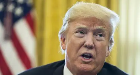 Trump ironizza su riscaldamento clima
