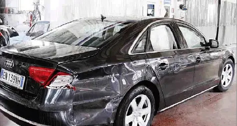 Incidente con l'auto blu della Provincia: paga l'autista A bordo dell'Audi c'erano anche Rossi e Olivi