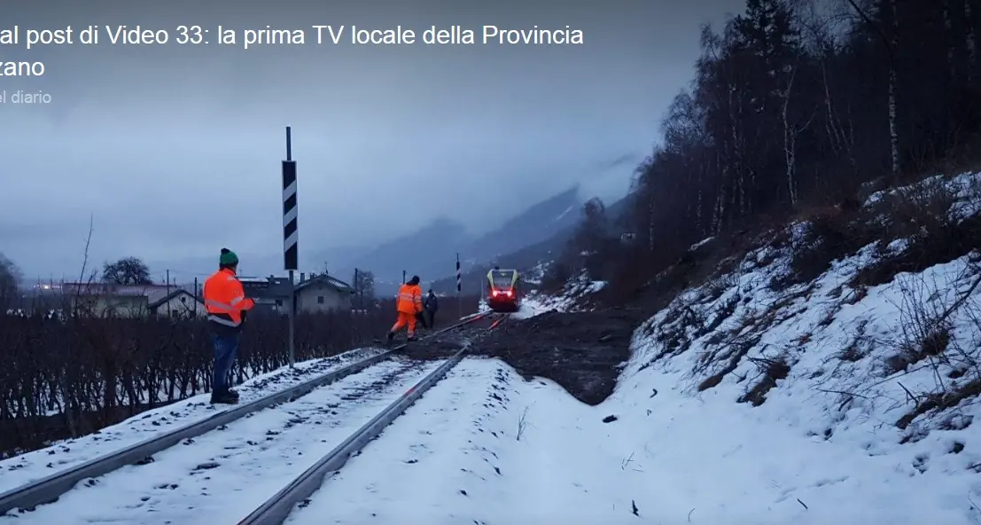 Frana sulla ferrovia Disagi in Val Venosta