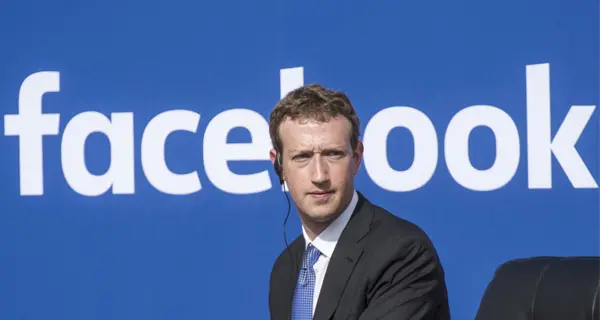 Facebook, in documento 2016: «Crescita a qualunque costo»