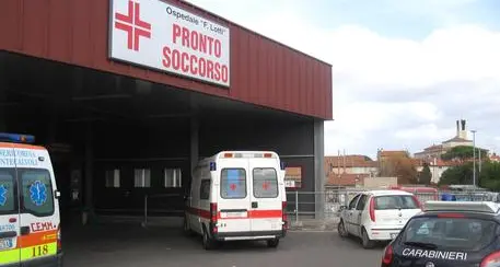 Mamma alunno schiaffeggia maestra