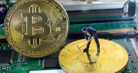 Bitcoin, tre casi di genitori che bloccano i figli Chiesto aiuto per fermare gli investimenti