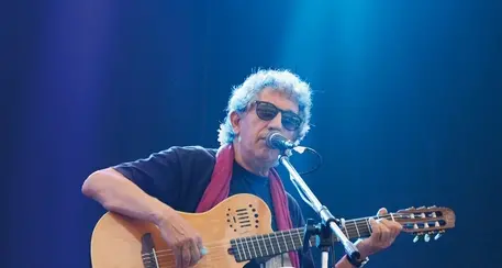 Tour Eugenio Bennato riparte da Firenze