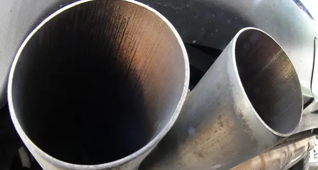 Non solo scimmie: cavie umane per i test sui gas di scarico