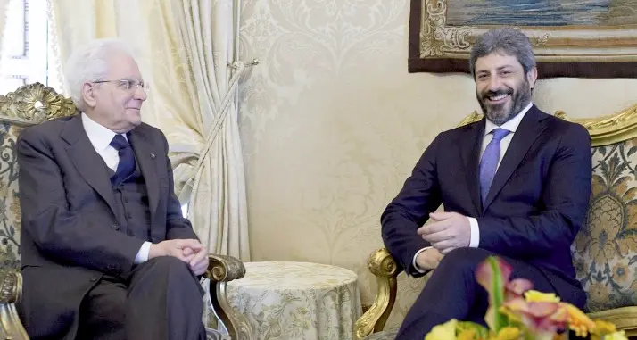 Mattarella dà un mandato esplorativo a Fico per verificare un'intesa tra M5S e Pd