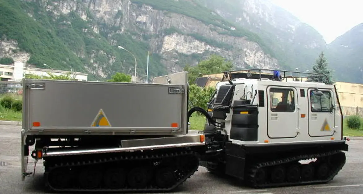 Trentino pronto ad aiutare: mezzo anfibio a Brescello