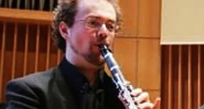 Anton Dressler con il Nefesh Trio Ritmi klezmer per Kawai a Ledro