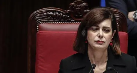 Nuovo attacco a Laura Boldrini con un violento fotomontaggio