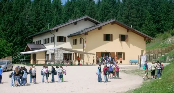 Vezzena, si cerca un gestore per la colonia