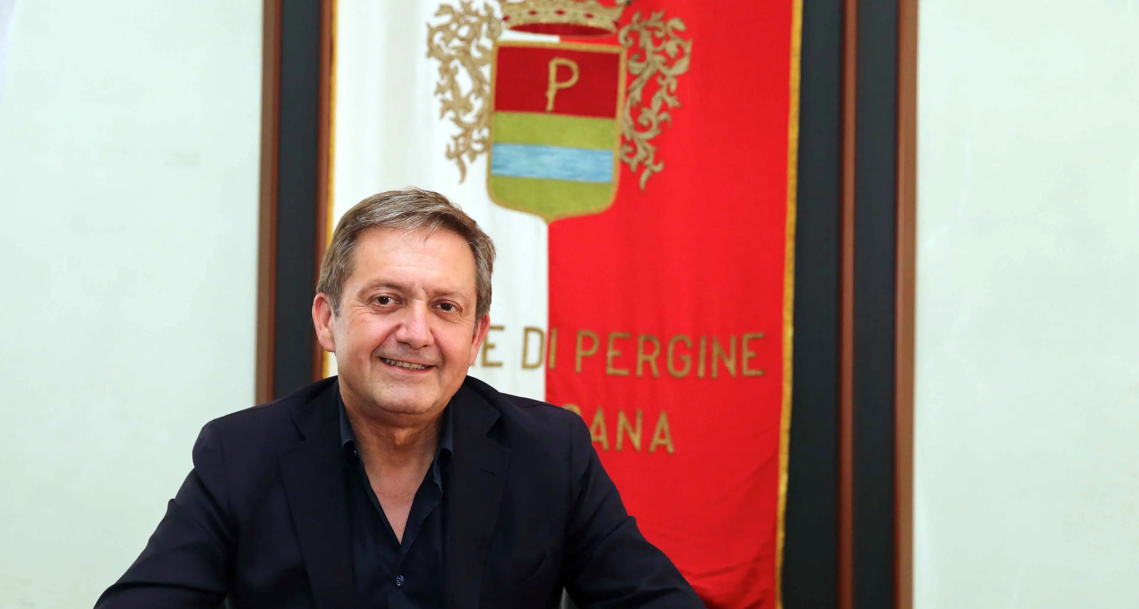 Pergine, su Facebook siparietto tragicomico col sindaco
