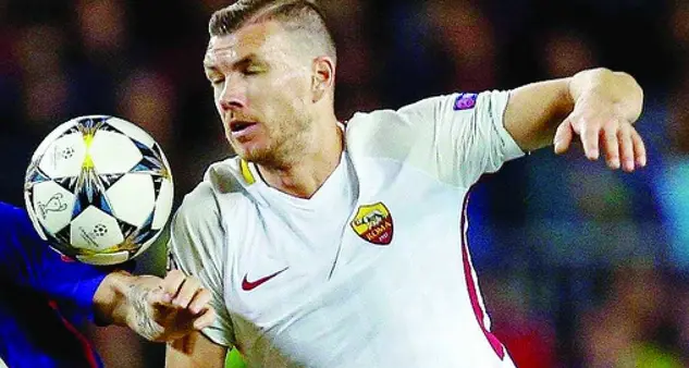 Champions League, la Roma convince con Dzeko e la nuova tattica