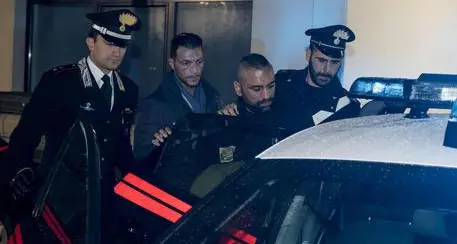 A Ostia chiuso il bar di Roberto Spada