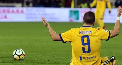 La Spal di Semplici ferma la corsa della Juventus