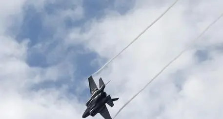 Caccia militari oltre la barriera del suono, paura dalla Lombardia