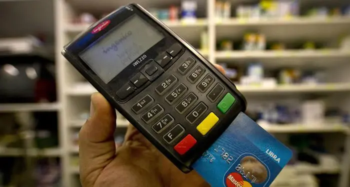 Shopping natalizio fa sempre più gola agli hacker