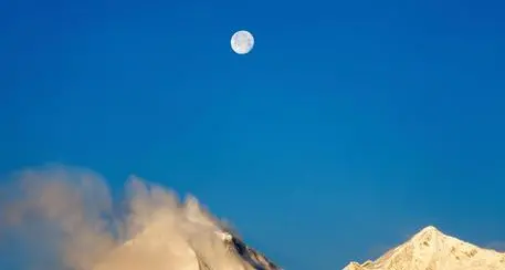 Alpinista italiano muore mentre scala in Himalaya
