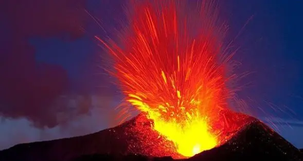 Vulcani, Stromboli riprende attività